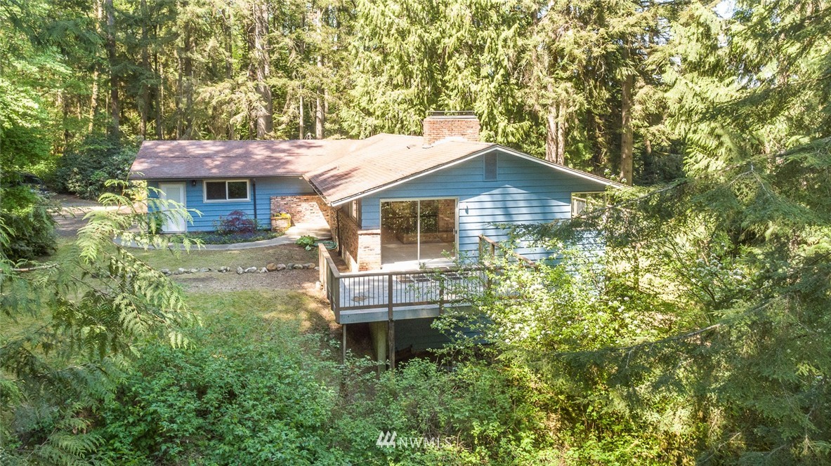12433 Southwest Cemetery Road Vashon, WA 98070 - Photo 1 of 25
