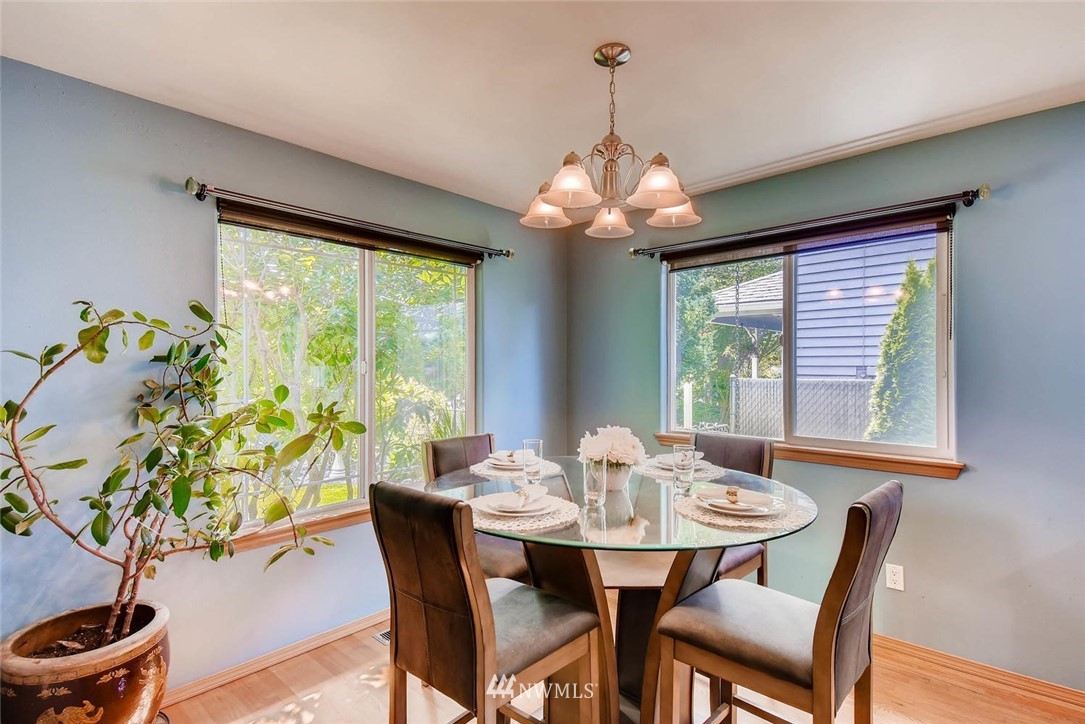 2406 State Street Everett, WA 98201 - Photo 8 of 25