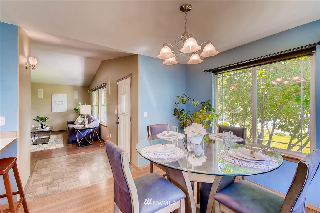 2406 State Street Everett, WA 98201 - Photo 9 of 25