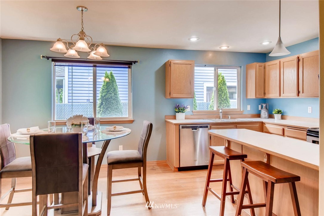 2406 State Street Everett, WA 98201 - Photo 10 of 25