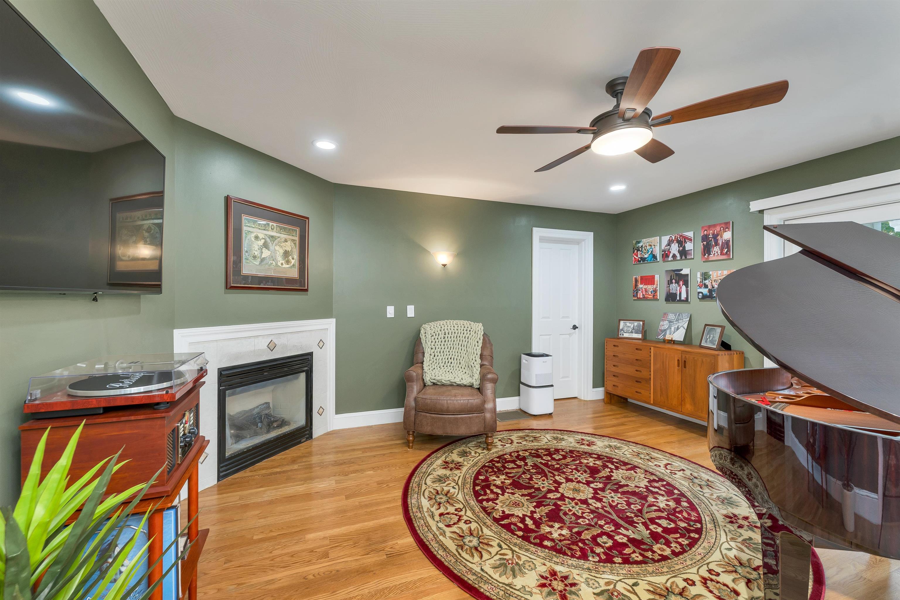 75 Long Pond Road Dunbarton, NH 03046 - Photo 25 of 58