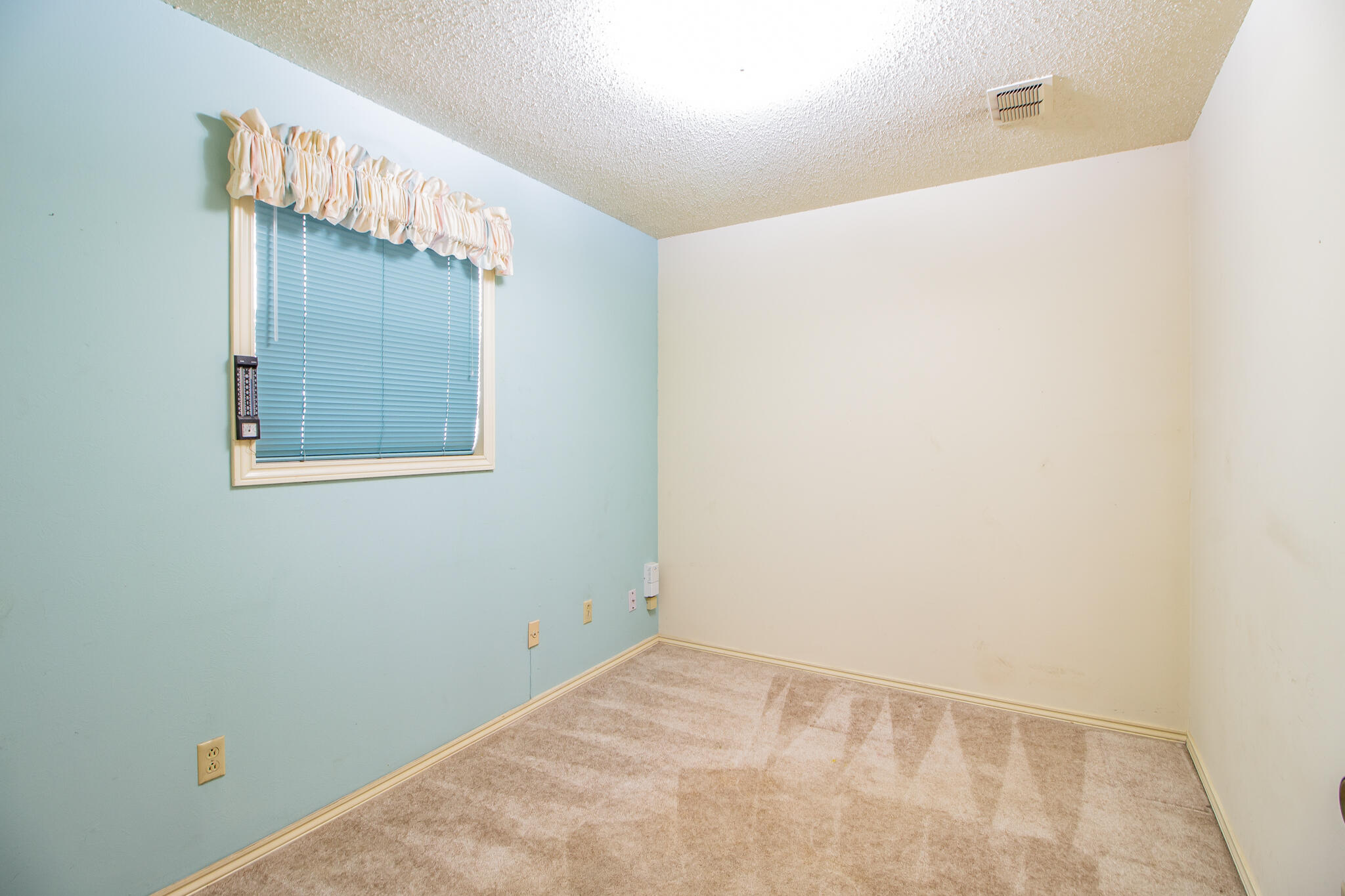3813 57th Street Lubbock, TX 79413 - Photo 22 of 34 IMG_9385