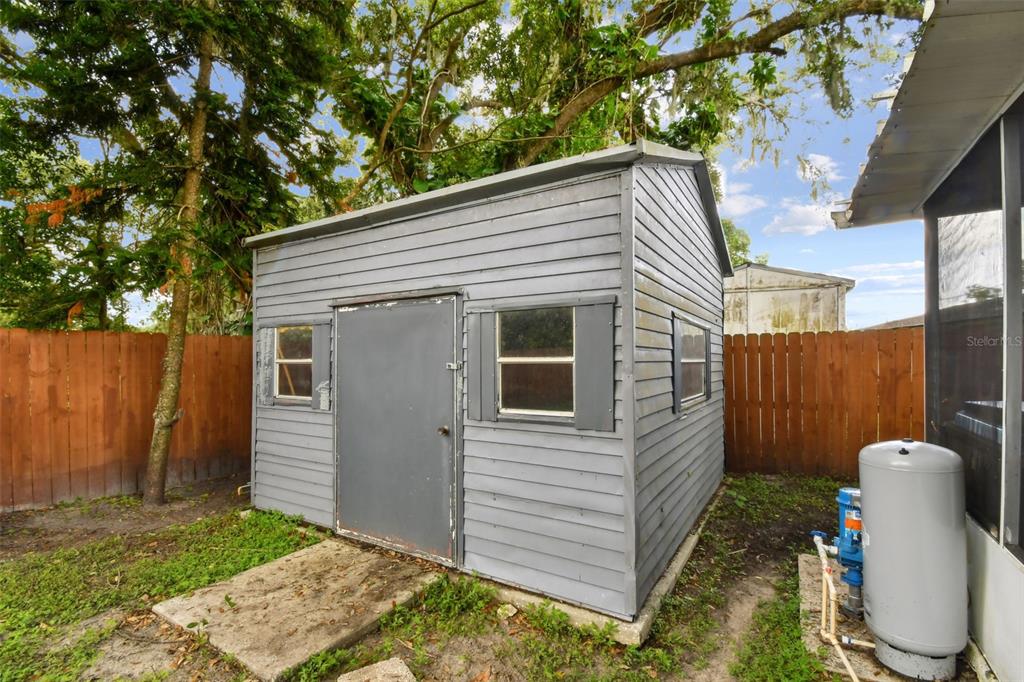 1605 Sydney Road Valrico, FL 33594 - Photo 41 of 48 Gallery Image 41