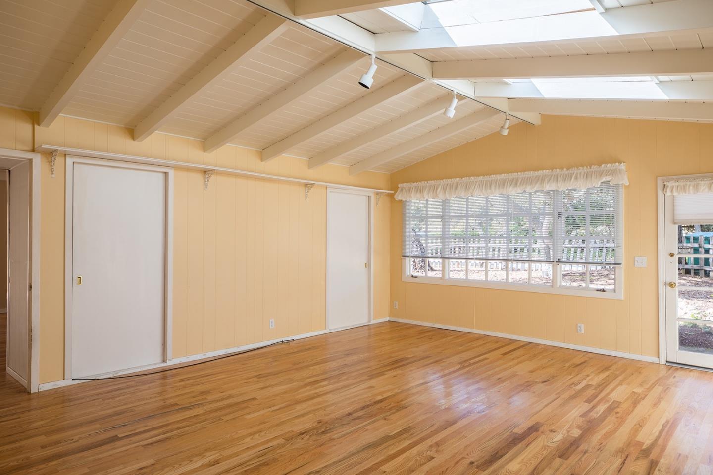 25057 Hatton Road Carmel, CA 93923 - Photo 14 of 16 Gallery Image 14