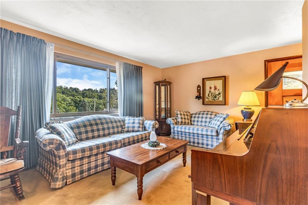 133 Jacks Run Road Pittsburgh, PA 15214 - Photo 8 of 31 Gallery Image 8