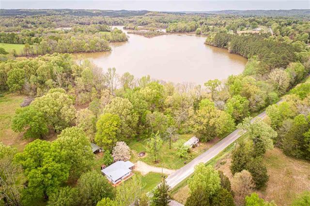 8092 Mt Carmel Road Decaturville, TN 38329 - Photo 2 of 24 a view of lake view