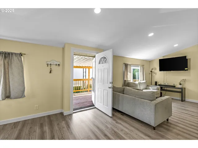 $99,900 | 13900 Southeast Highway 212, Unit 190, Clackamas, OR 97015