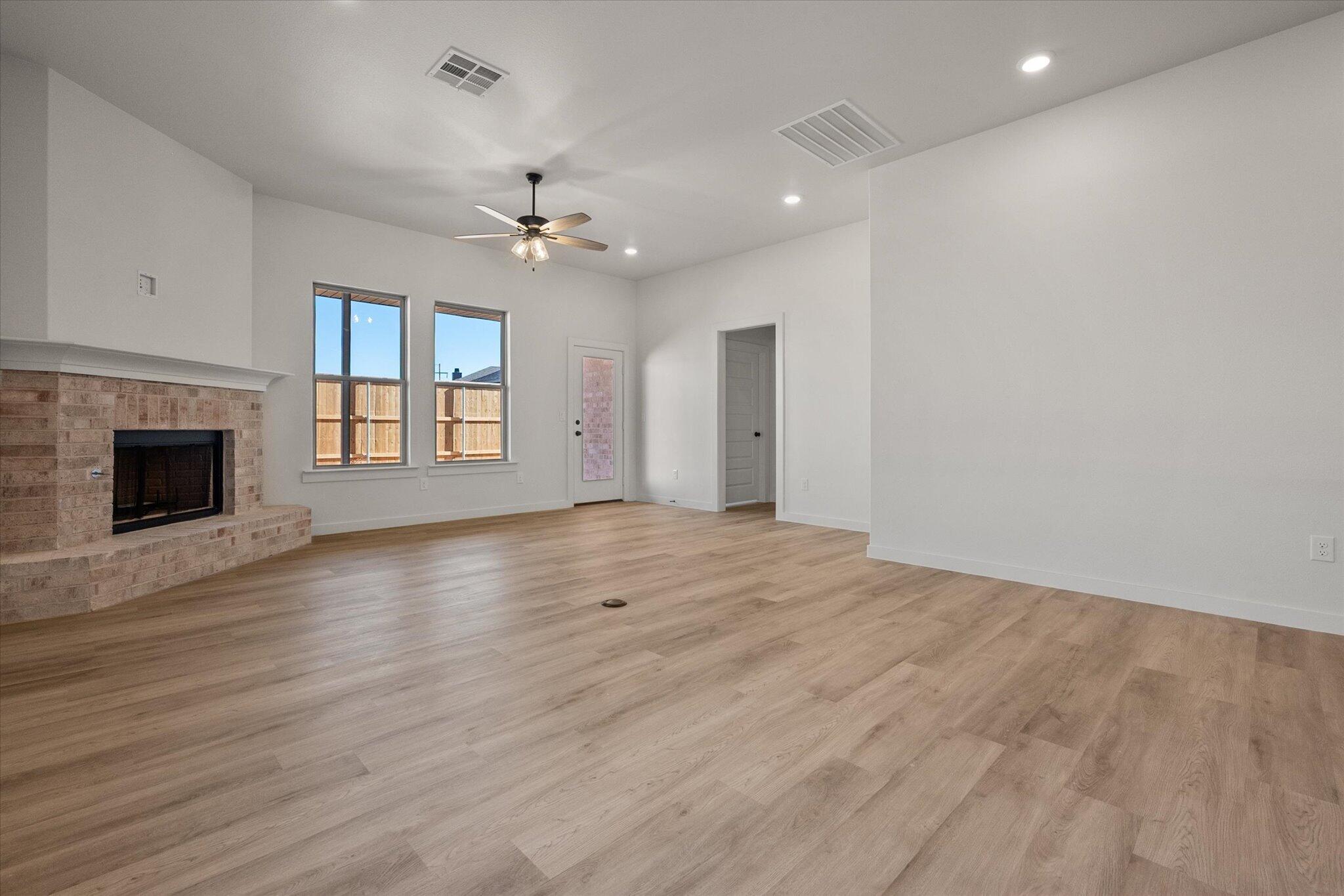 6923 53rd Street Lubbock, TX 79407 - Photo 8 of 26 08-6923 53rd_6285