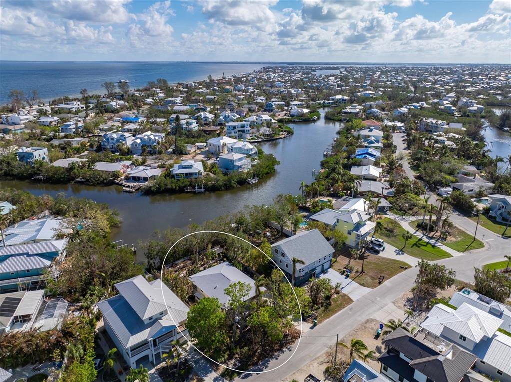 725 Holly Road Anna Maria, FL 34216 - Photo 23 of 24 Gallery Image 23