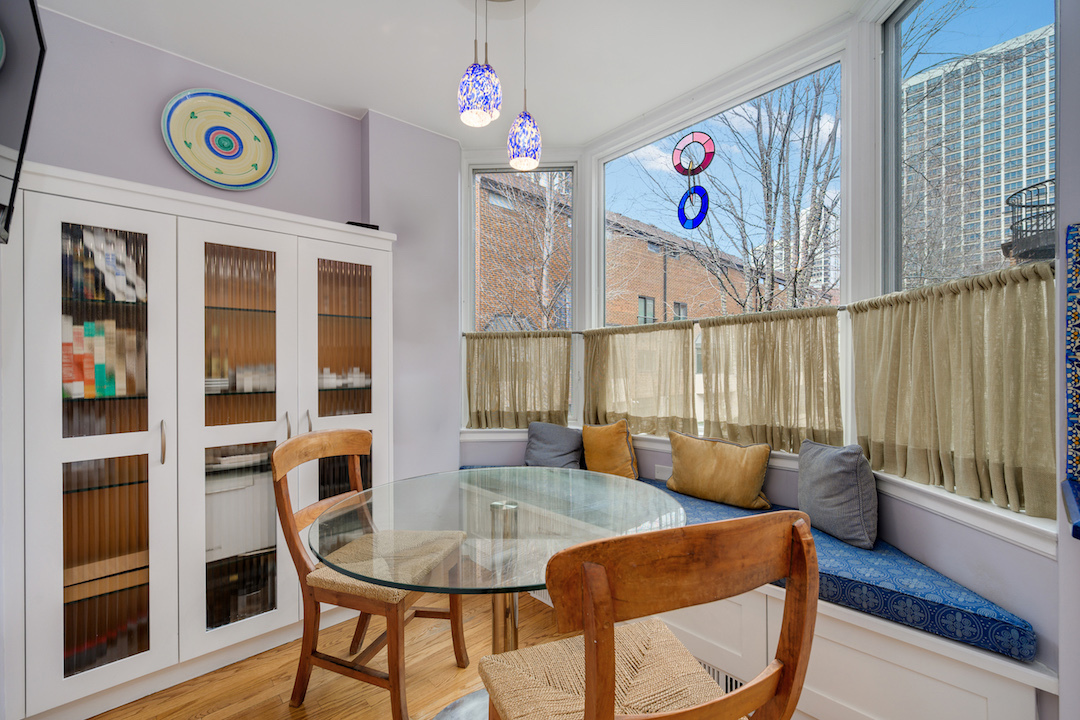 1319 North Sutton Place Chicago, IL 60610 - Photo 14 of 32