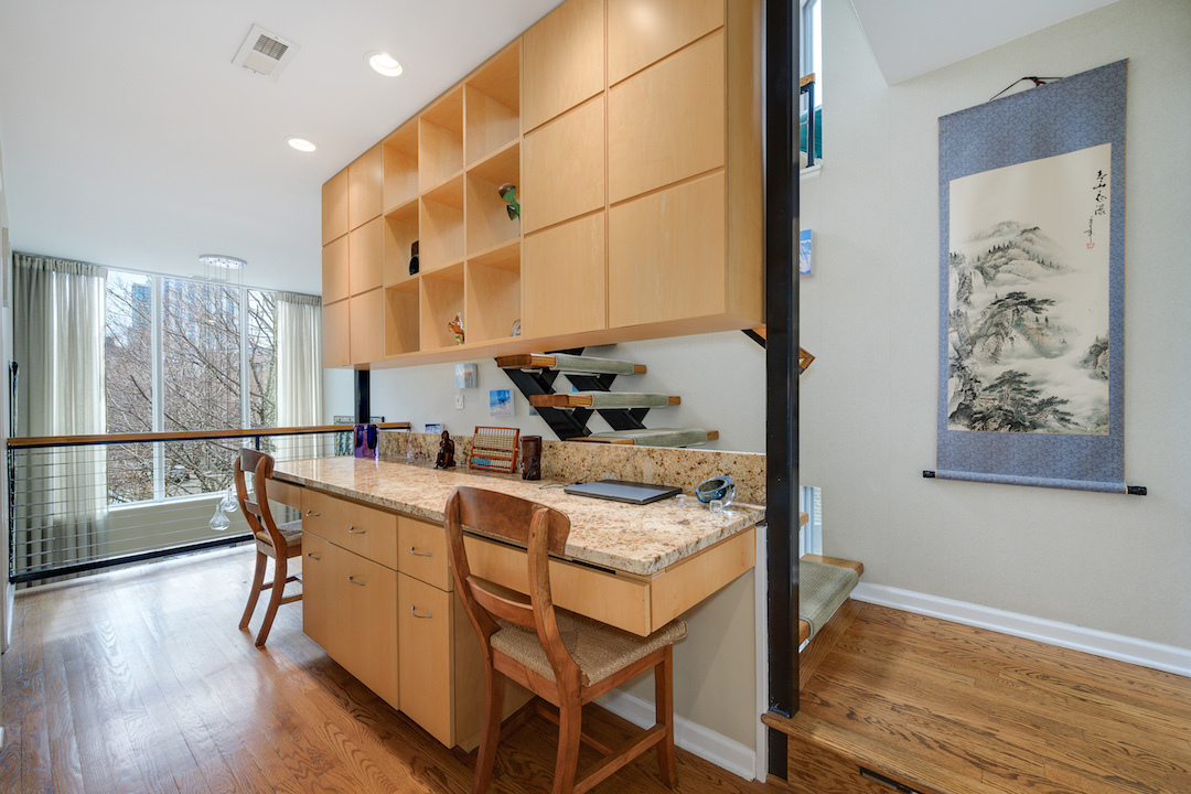 1319 North Sutton Place Chicago, IL 60610 - Photo 18 of 32