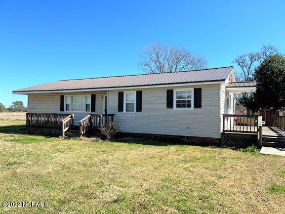 1051 Wellstown Road Teachey, NC 28464 - Photo 1 of 15 front good 2