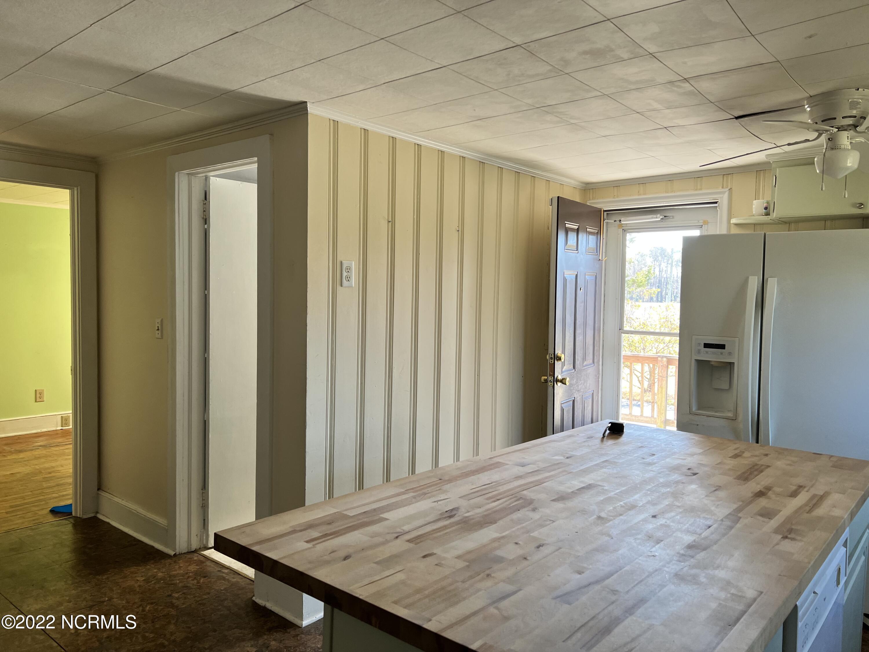 1051 Wellstown Road Teachey, NC 28464 - Photo 7 of 15 kit 1