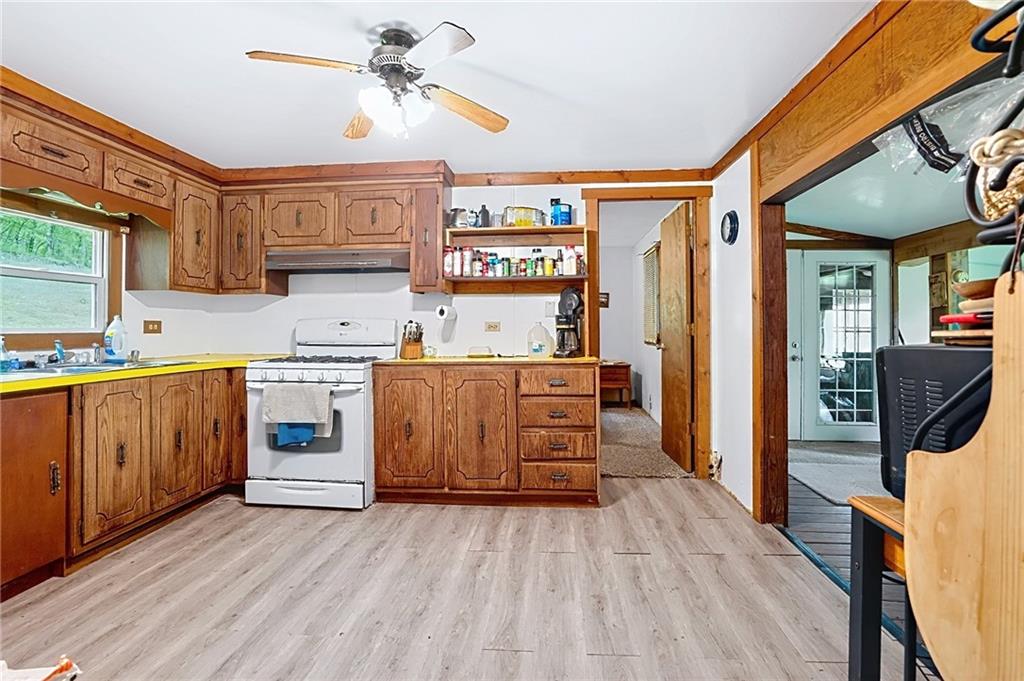 158 Renfrew Road Renfrew, PA 16053 - Photo 12 of 31