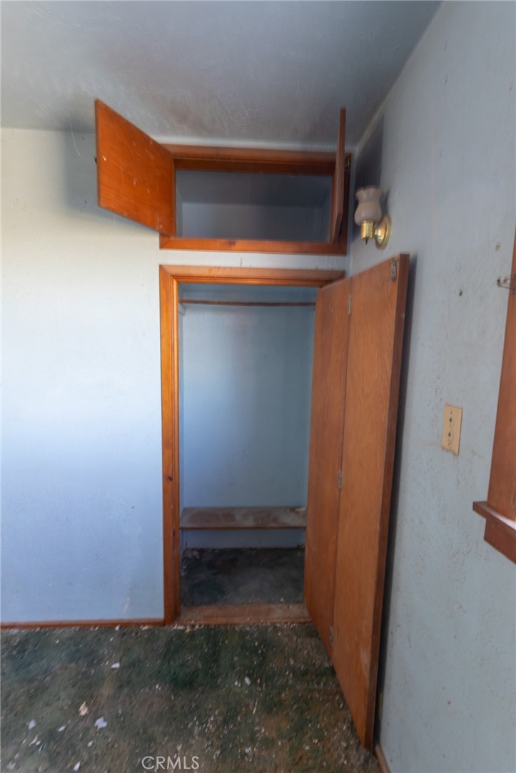 25640 Jasper Road Barstow, CA 92311 - Photo 20 of 48 a view of entryway