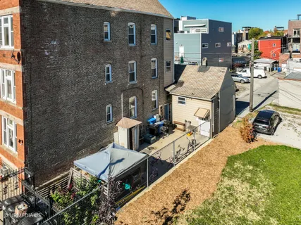 a picture of a city view