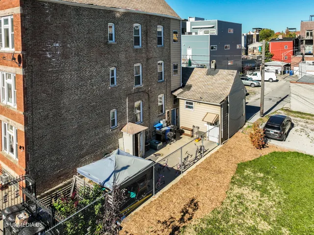 $795,000 | 1514 West Fry Street, Chicago, IL 60642