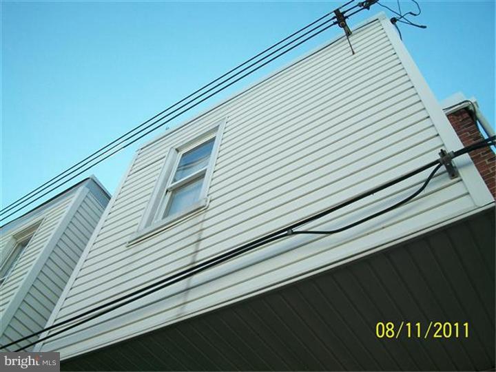 6135 Reedland Street Philadelphia, PA 19142 - Photo 2 of 4 Gallery Image 2