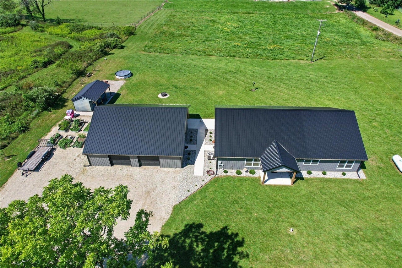 13951 Lane Road Cement City, MI 49233 - Photo 1 of 47 Gallery Image 1