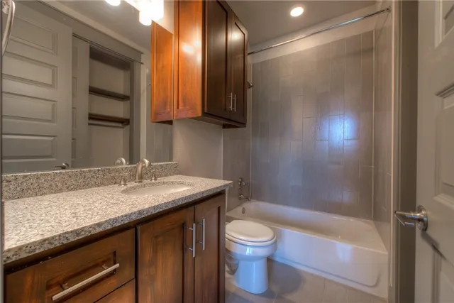 $9,700 | 3110 Grandview Street, Austin, TX 78705