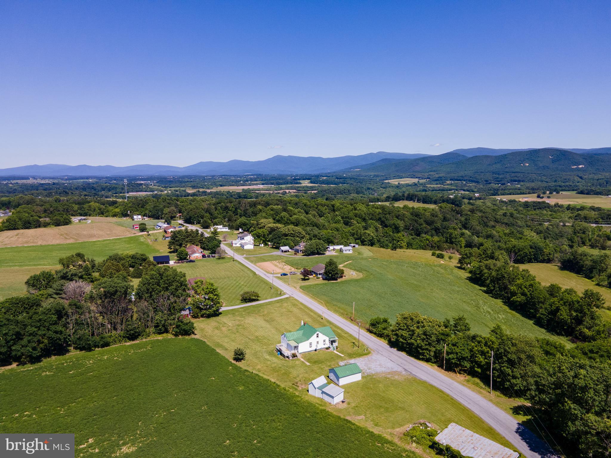 3233 Newport Road Shenandoah, VA 22849 - Photo 19 of 55