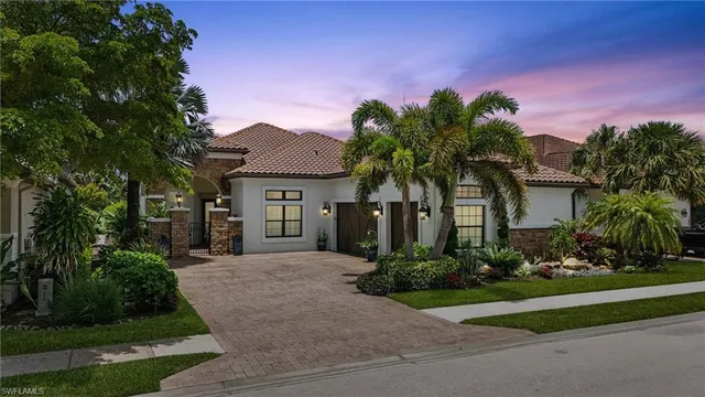 $1,900,000 | 8836 Savona Court, Naples, FL 34119