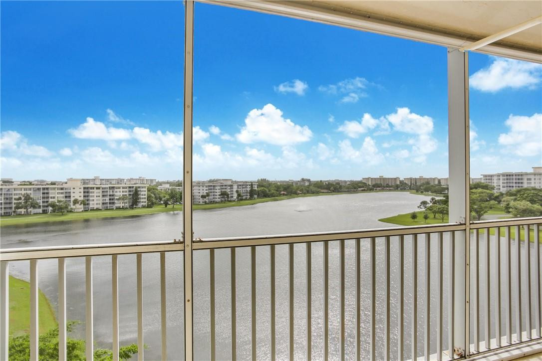 2900 North Course Drive, Unit 810 Pompano Beach, FL 33069 - Photo 6 of 21 Photo 6