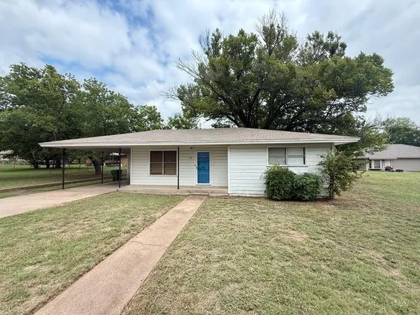 $153,000 | 312 North Ave B, Springtown, TX 76082