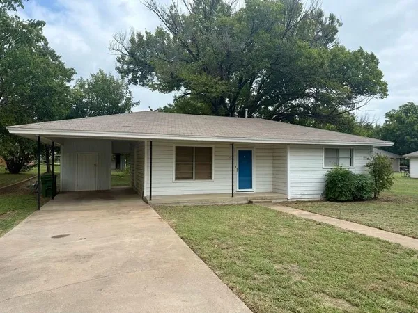 $153,000 | 312 North Ave B, Springtown, TX 76082