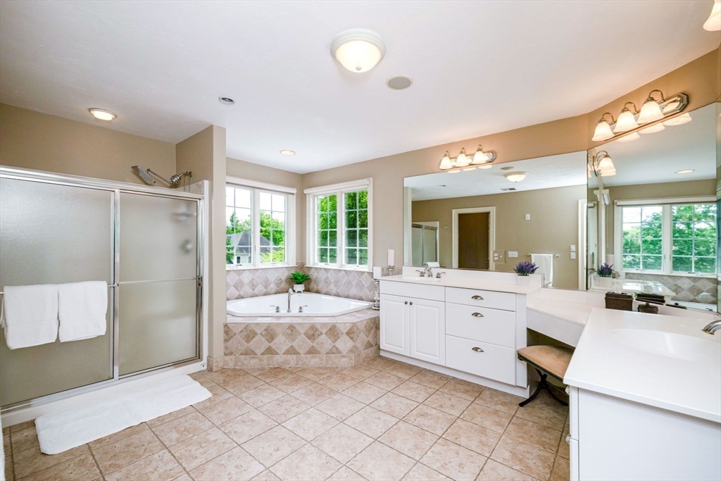 42 Coach Road North Attleboro, MA 02760 - Photo 20 of 42