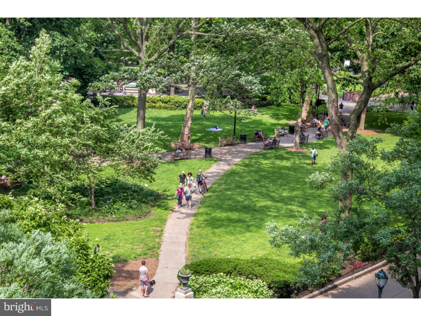 1900 Rittenhouse Square, Unit 5A Philadelphia, PA 19103 - Photo 8 of 15 View