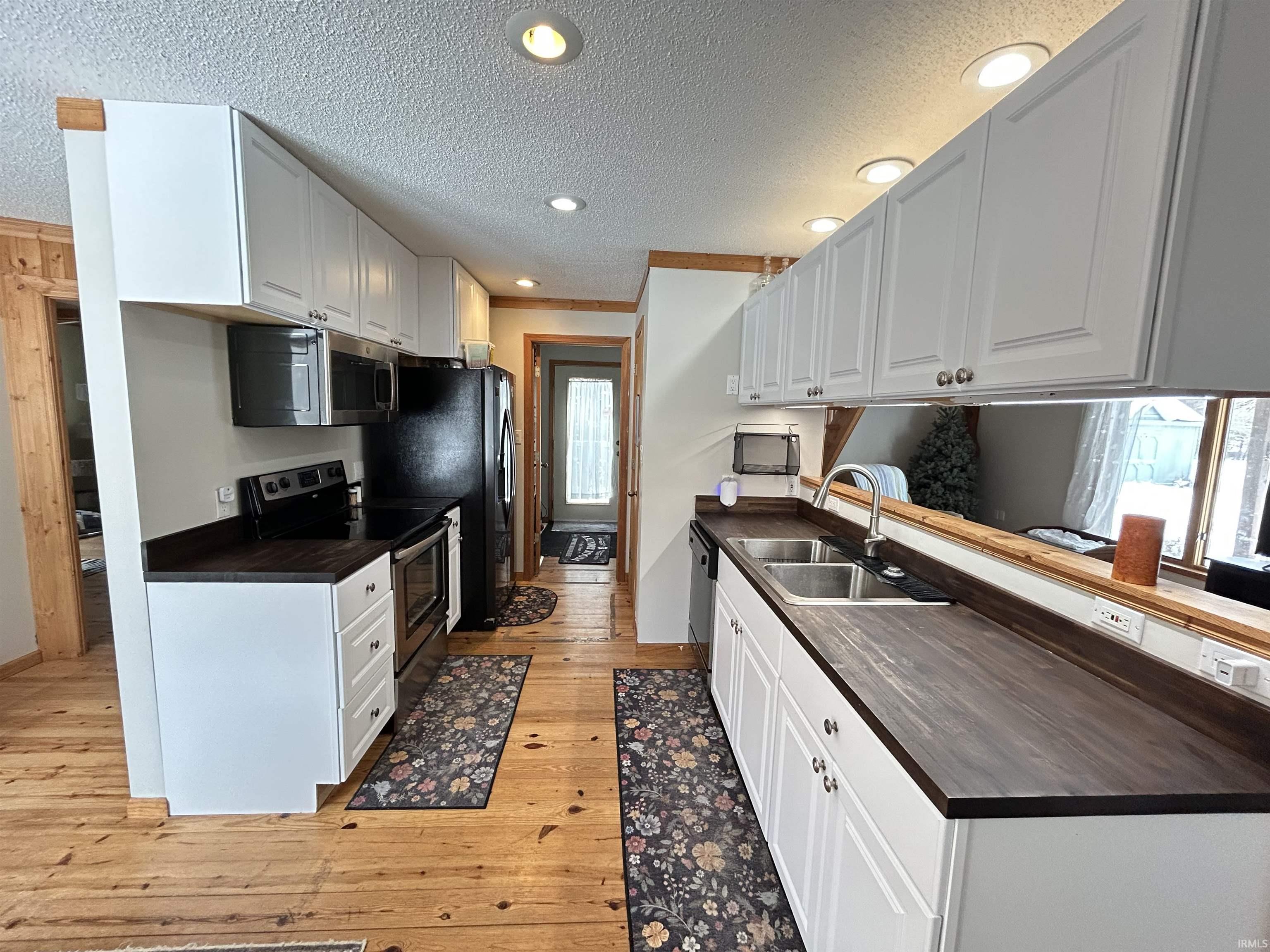 9511 Lost Bridge Road West Andrews, IN 46702 - Photo 10 of 20