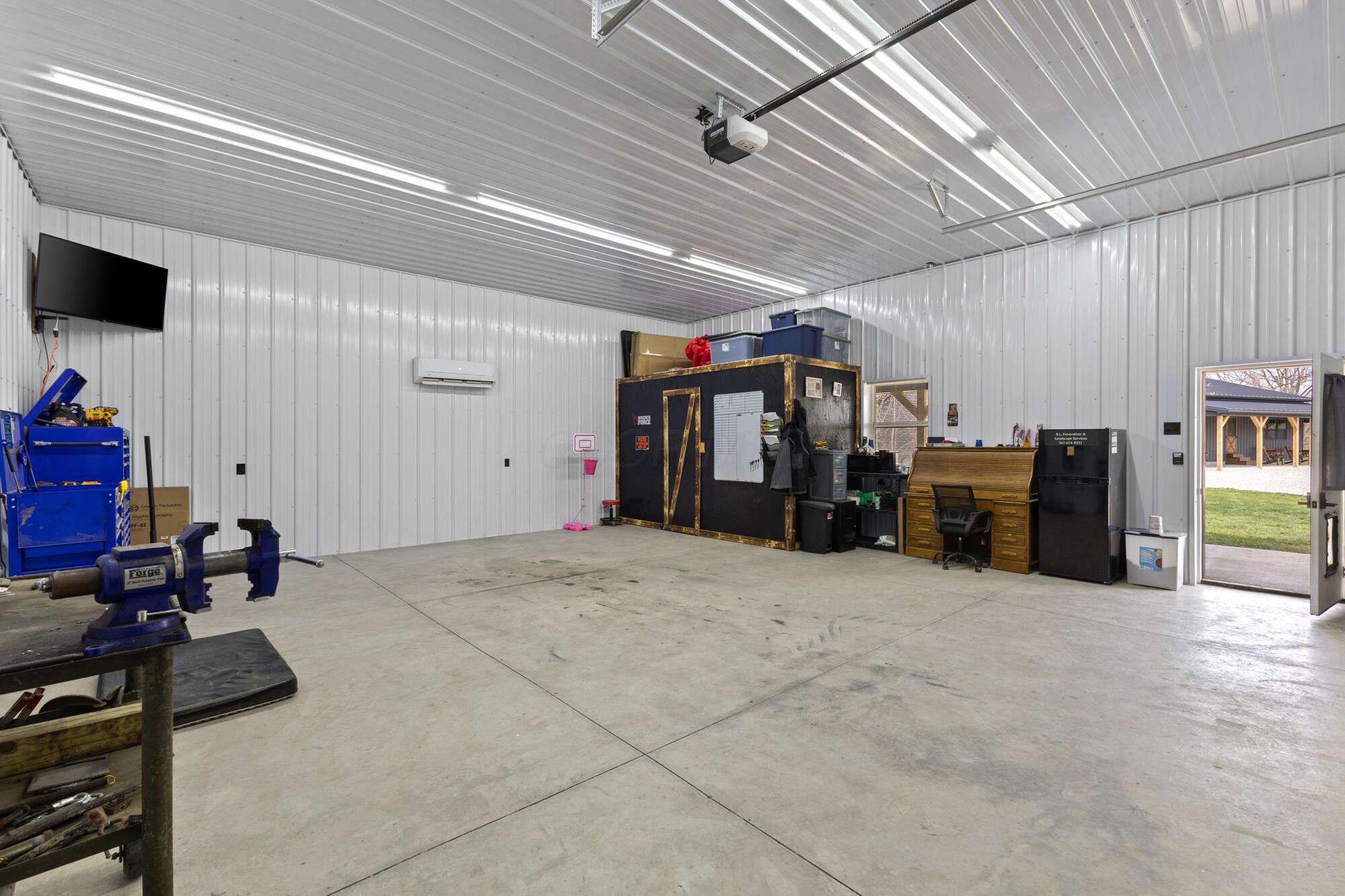 9784 Rubins Road Kenton, OH 43326 - Photo 40 of 56 inside pole barn