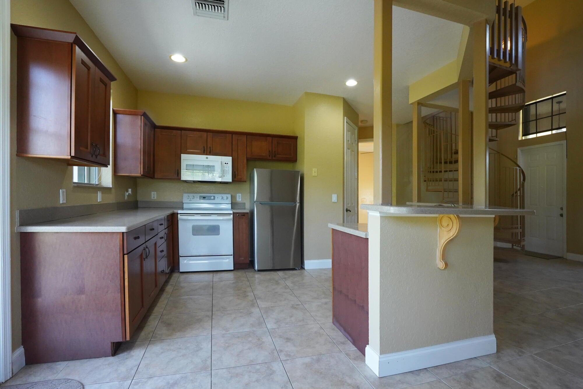 1550 C Road Loxahatchee Groves, FL 33470 - Photo 4 of 23 1550 C Rd kitchen