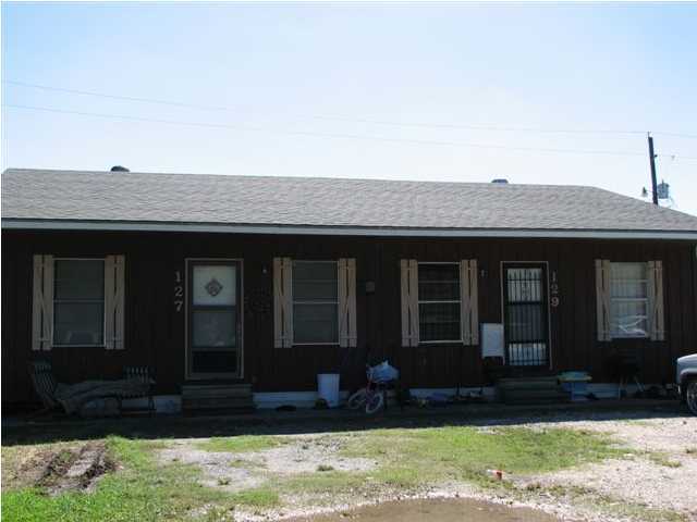 131 Raffet Street Lafayette, LA 70506 - Photo 1 of 3 Primary Photo