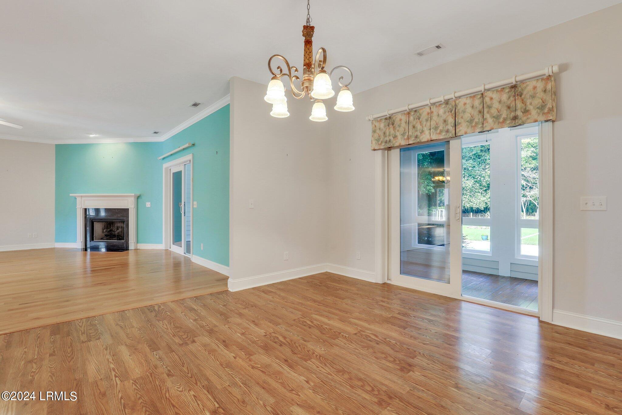 69 Walling Grove Road Beaufort, SC 29907 - Photo 9 of 30 17-web-or-mls-IMG_2092