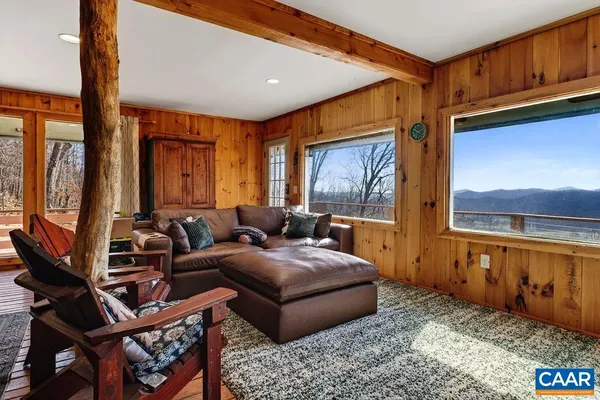 $375,000 | 1494 Spruce Creek Lane, Nellysford, VA 22958