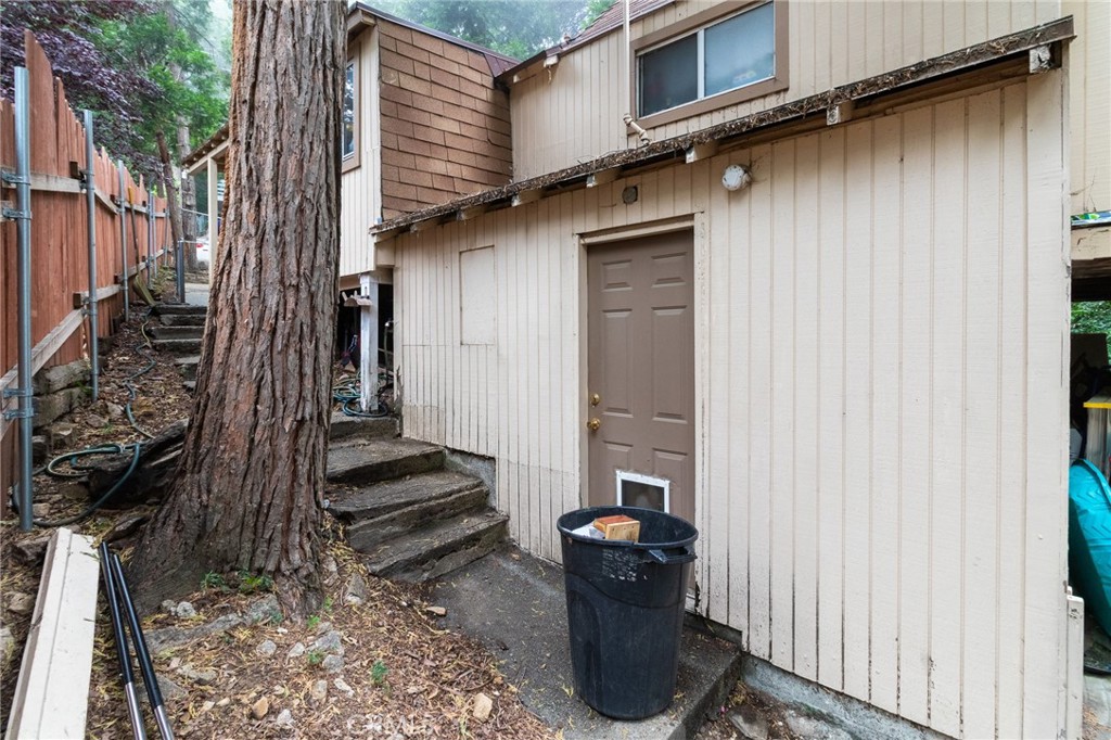 753 Woodland Road Crestline, CA 92325 - Photo 7 of 30