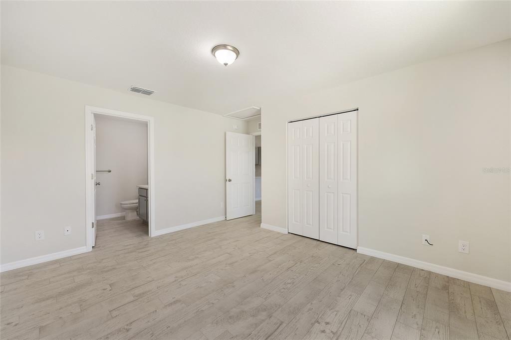 29 Olive Cir Loop Ocala, FL 34472 - Photo 24 of 49 a view of an empty room