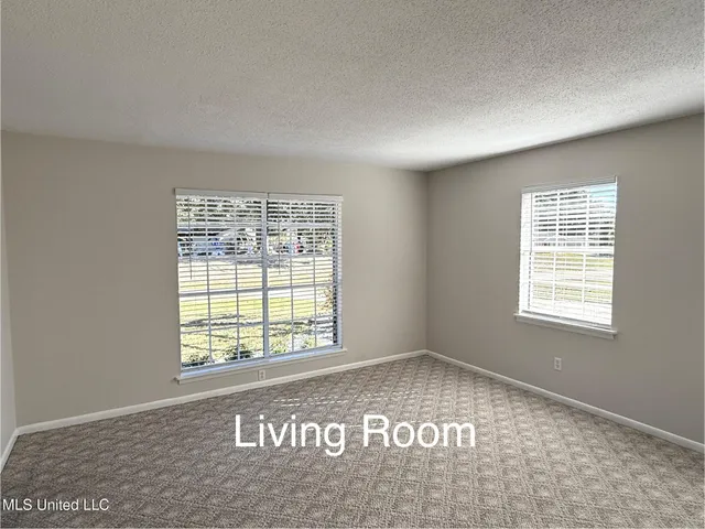 $297,000 | 1711 Seacliffe Drive, Gautier, MS 39553