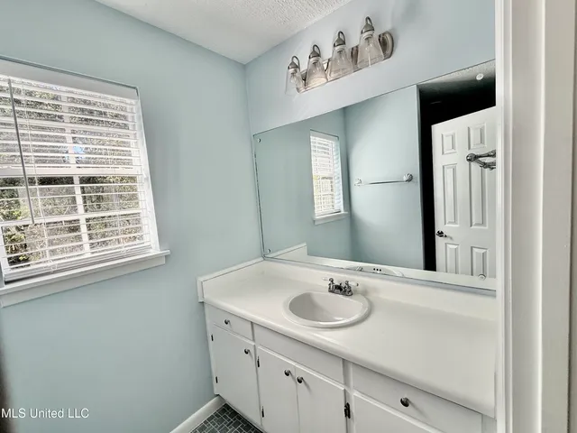 $297,000 | 1711 Seacliffe Drive, Gautier, MS 39553