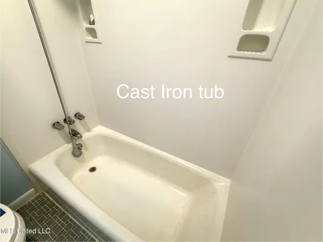 $297,000 | 1711 Seacliffe Drive, Gautier, MS 39553