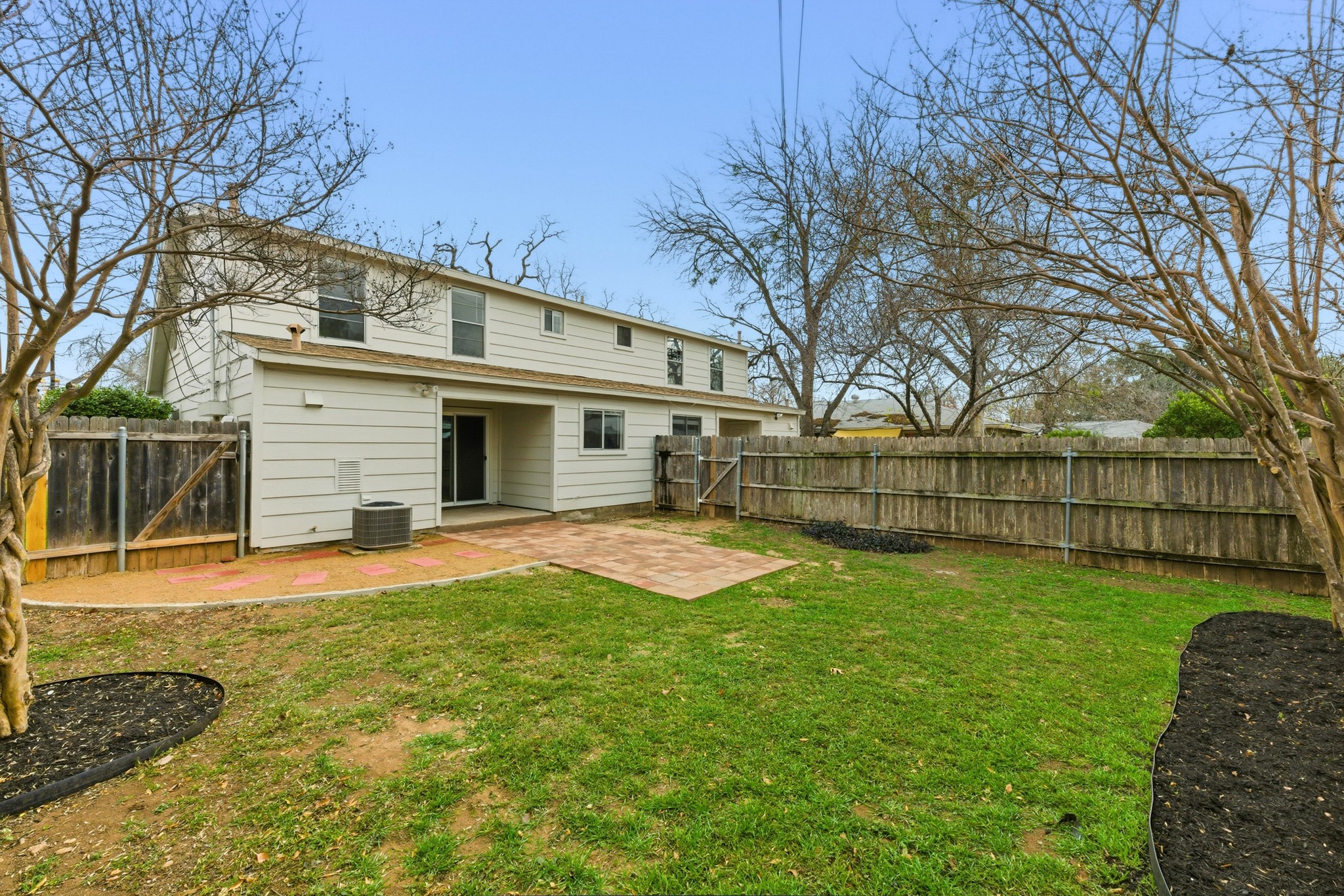 2711 St Edwards Circle Austin, TX 78704 - Photo 10 of 40 Fantastic, flat outdoor space for you and your pups to enjoy.