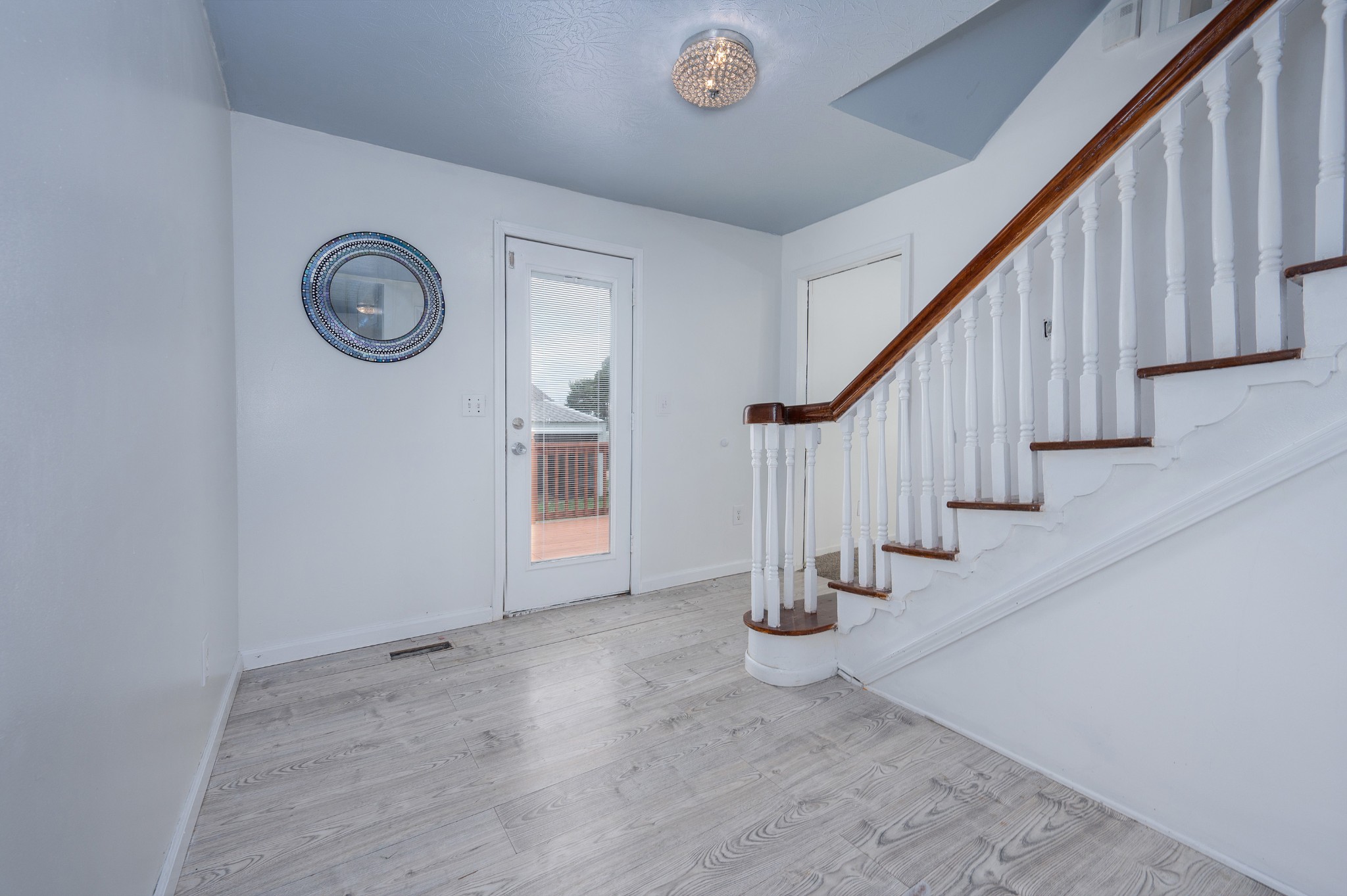 847 Chaffin Road Lafayette, TN 37083 - Photo 13 of 42 a view of an entryway with hallway