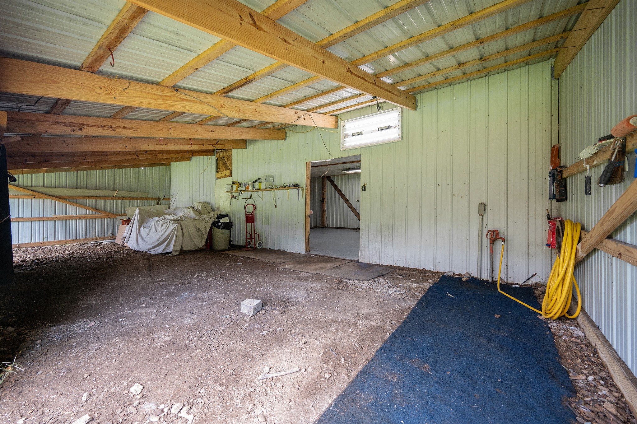 847 Chaffin Road Lafayette, TN 37083 - Photo 34 of 42 a view of a garage