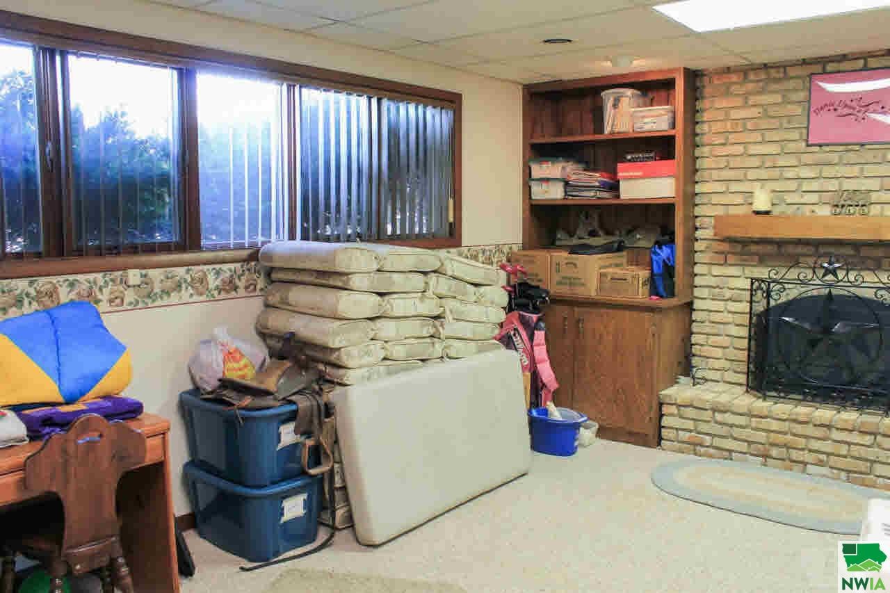 1210 Oak Street Rolfe, IA 50581 - Photo 35 of 44 Gallery Image 35