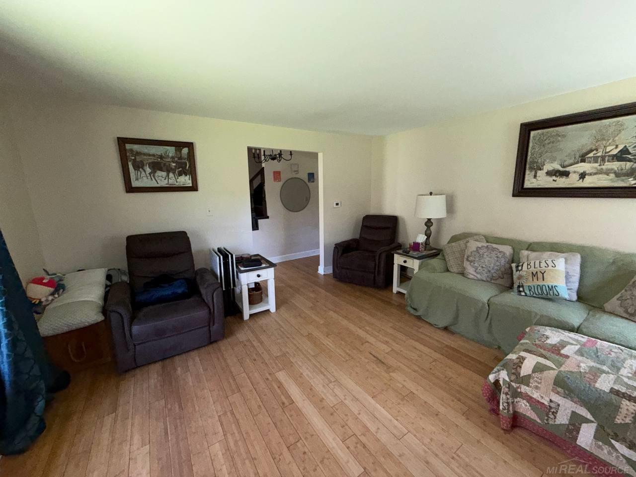 2206 North 5 Mile Road Midland, MI 48642 - Photo 14 of 26