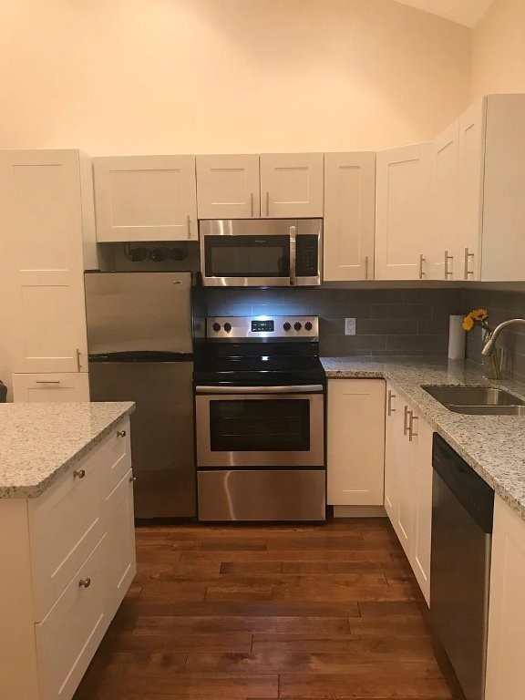 406 Willard Street Houston, TX 77006 - Photo 2 of 11