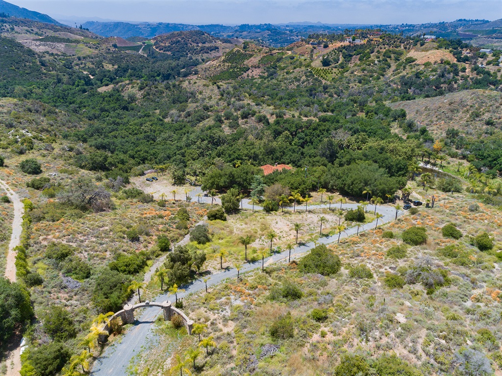 1808 Camino Rainbow Fallbrook, CA 92028 - Photo 13 of 25