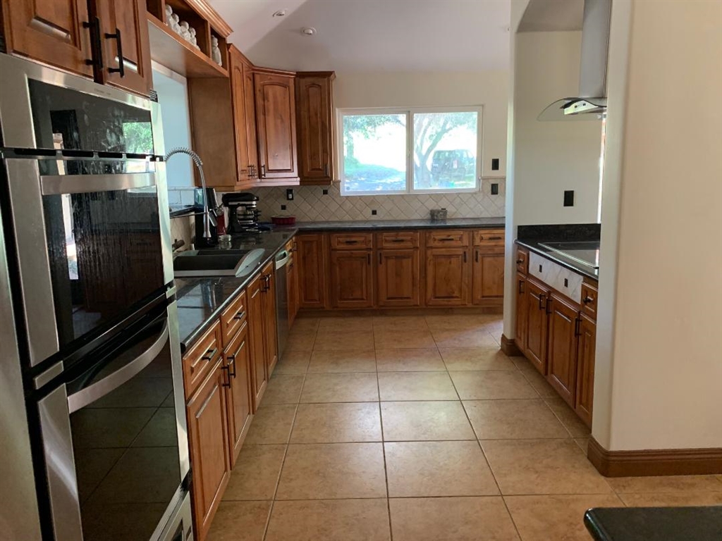 1808 Camino Rainbow Fallbrook, CA 92028 - Photo 8 of 25